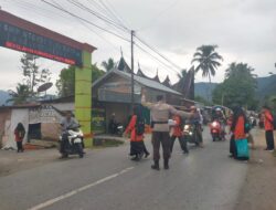 Polisi Siaga di Depan SMPN 1 Tanjung Raya, Amankan Aktivitas Siswa saat Jam Masuk Sekolah