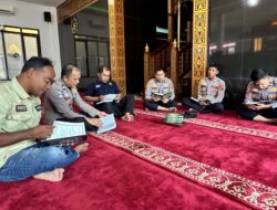 Personel Polres Agam Gelar Tadarus One Day One Juz di Masjid Baitun Nur