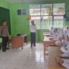 Polisi Masuk Sekolah, Kapolsek Tanjung Mutiara Sosialisasikan Bahaya Kenakalan Pelajar di MTSN 5 Agam