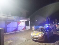 Patroli Tengah Malam, Polsek Matur Sisir Bank dan Perkantoran Demi Cegah Gangguan Kamtibmas