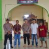 Jumat Berkah, Polsek Lubuk Basung Bersihkan Lingkungan Masjid Taqwa