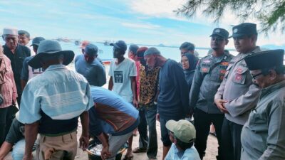 Polsek Tanjung Mutiara Intensifkan Patroli di Pasia Tiku, Pengunjung Diimbau Tak Mandi di Pantai