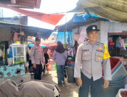 Pastikan Kamtibmas Terjaga, Personel Polsek Palembayan Sisir Pasar Koto Alam