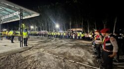 Ribuan Warga Meriahkan Pawai Obor Malam Takbiran di Agam, Polisi Kerahkan Pengamanan di Sepanjang Rute