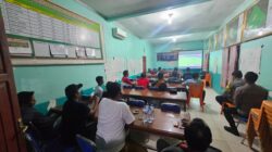 Nobar Piala Dunia Jadi Ajang Silaturahmi, Kapolsek Tanjung Mutiara Nonton Bareng Warga hingga Larut Malam