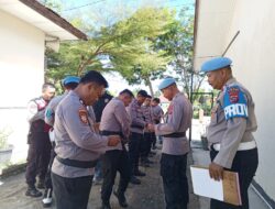 Propam Polres Agam Sidak Disiplin Personel di Polsek Tanjung Mutiara, Satu Anggota Ditegur