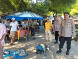 Sambangi Pasar dan Nelayan, Kasat Binmas Polres Agam Bawa Pesan Kamtibmas