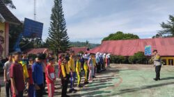 Polsek Lubuk Basung Ajarkan PBB kepada Siswa SMPN 5 Lubuk Basung, Bekali Karakter Sejak Dini