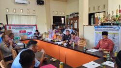 Kapolsek Ampek Nagari Bahas Aturan Orgen Tunggal Bersama Tokoh Masyarakat