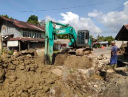 Pemkab Agam Buktikan Tak Abaikan Keluhan Warga, Jalan Rusak Balai Salasa Hari Ini Diperbaiki Permanen