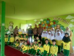 Kasat Binmas Polres Agam Edukasi Pelajar MI Plus Hayatul Mubarak soal Bullying, Narkoba, dan Knalpot Brong di Lubuk Basung