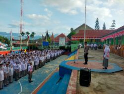 Polisi Masuk Sekolah, Kapolsek Tanjung Raya Ingatkan Siswa Soal Etika hingga Bahaya Dunia Maya