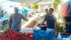 Kasat Binmas Polres Agam Sambangi Pedagang Pasar Lama, Ajak Warga Jaga Kamtibmas