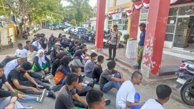 Polisi Masuk Sekolah, Paskibra Tanjung Mutiara Digembleng Jelang HUT RI