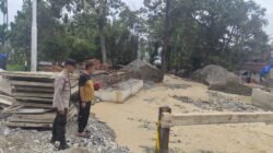 Pascabanjir di Bancah Maninjau, Kapolsek Tanjung Raya Turun Langsung Pantau Kondisi Lokasi