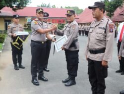 Kapolres Binjai Beri Penghargaan 12 Personel Berprestasi