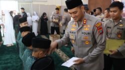 Syukuran di Masjid Al-Ikhlas, Kapolres Binjai Santuni Anak Yatim